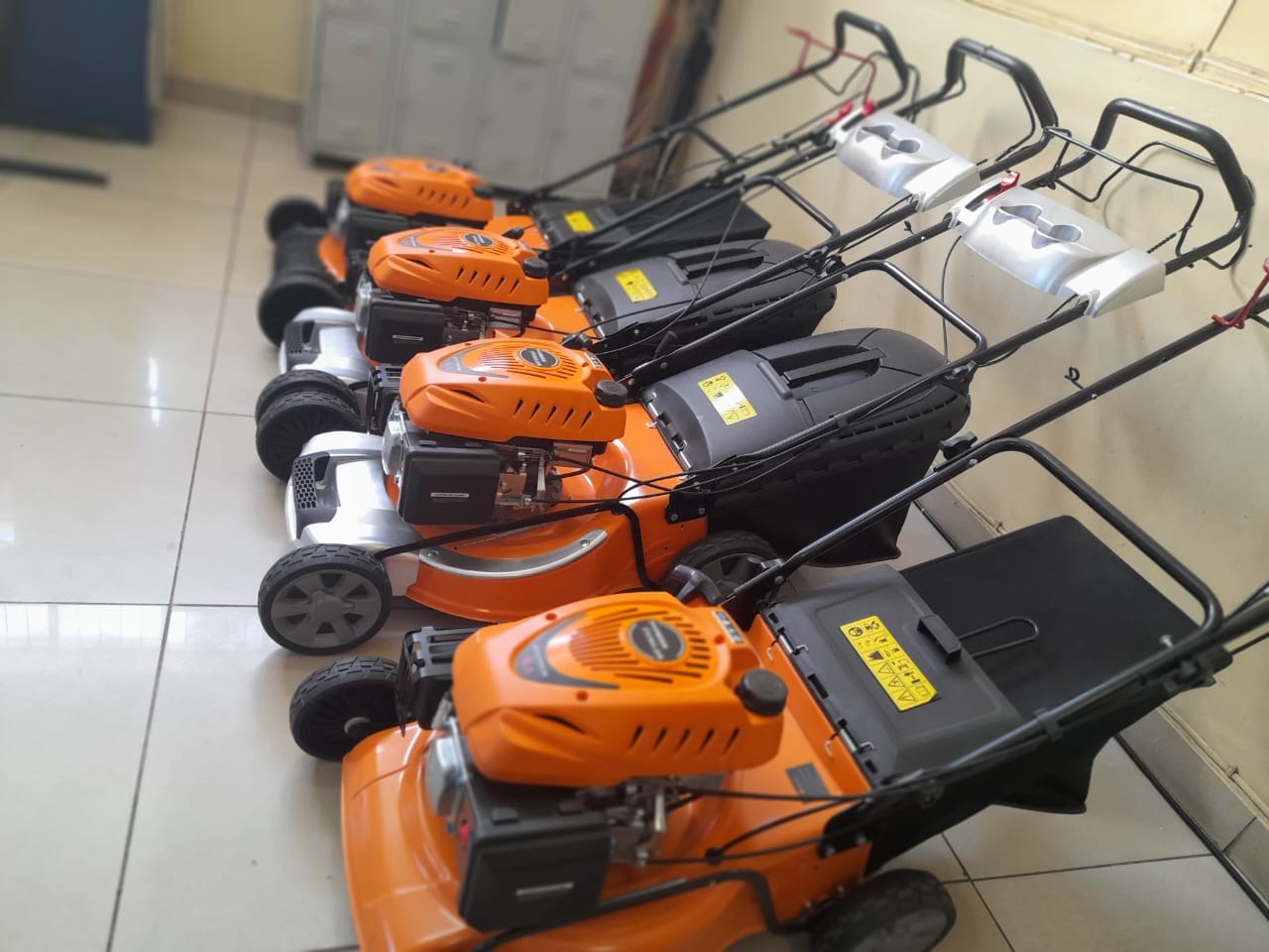 Power Italia 6.5HP 21Inch Petrol lawn Mower